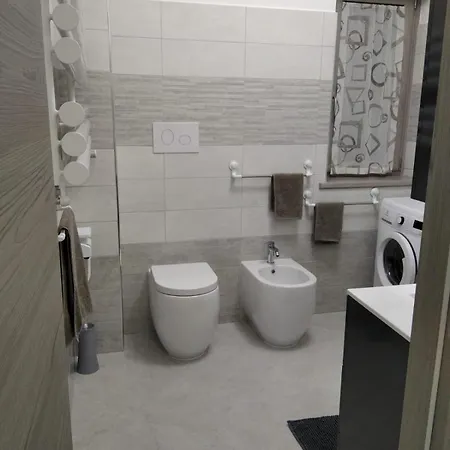Apartment Family House *