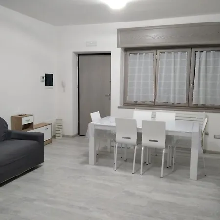Apartment Family House *